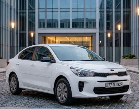 Kia Rio: 1.6 l 2019 il Sedan — Renat Efendi