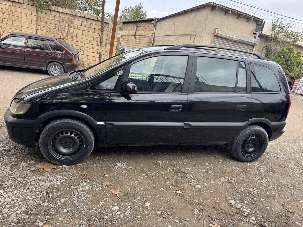 Opel Zafira, 1.8 L, 2001 il, 300 000 km 90-ZB-825 — Avtomobillər, Bakı (4)