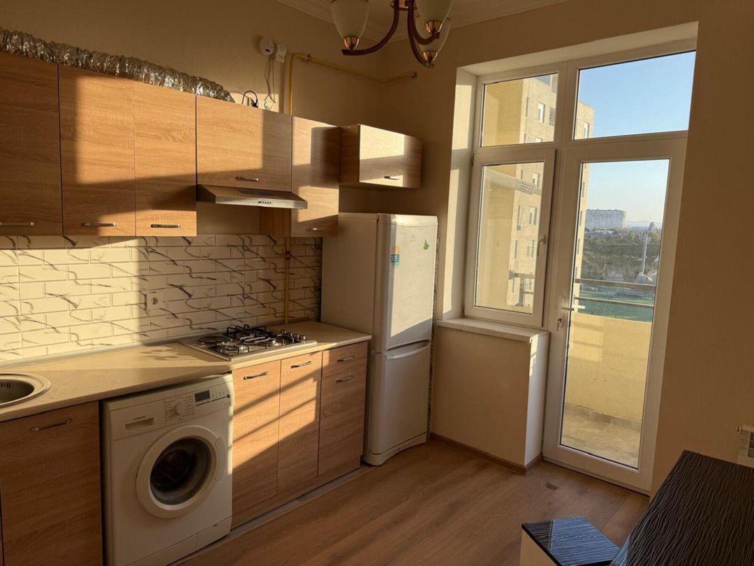 İcarəyə verilir 3 otaqlı yeni tikili 85 m² — Mənzil, Sumqayıt