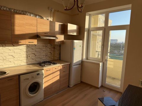 İcarəyə verilir 3 otaqlı yeni tikili 85 m² — Sumqayıt