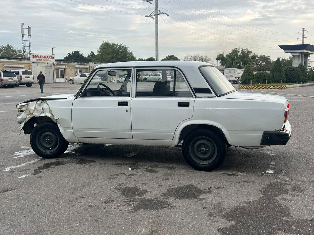 Lada (VAZ) 2107, 1.6 L, 2009 il, 190 000 km 77-TX-272 — Avtomobillər, Bakı (8)
