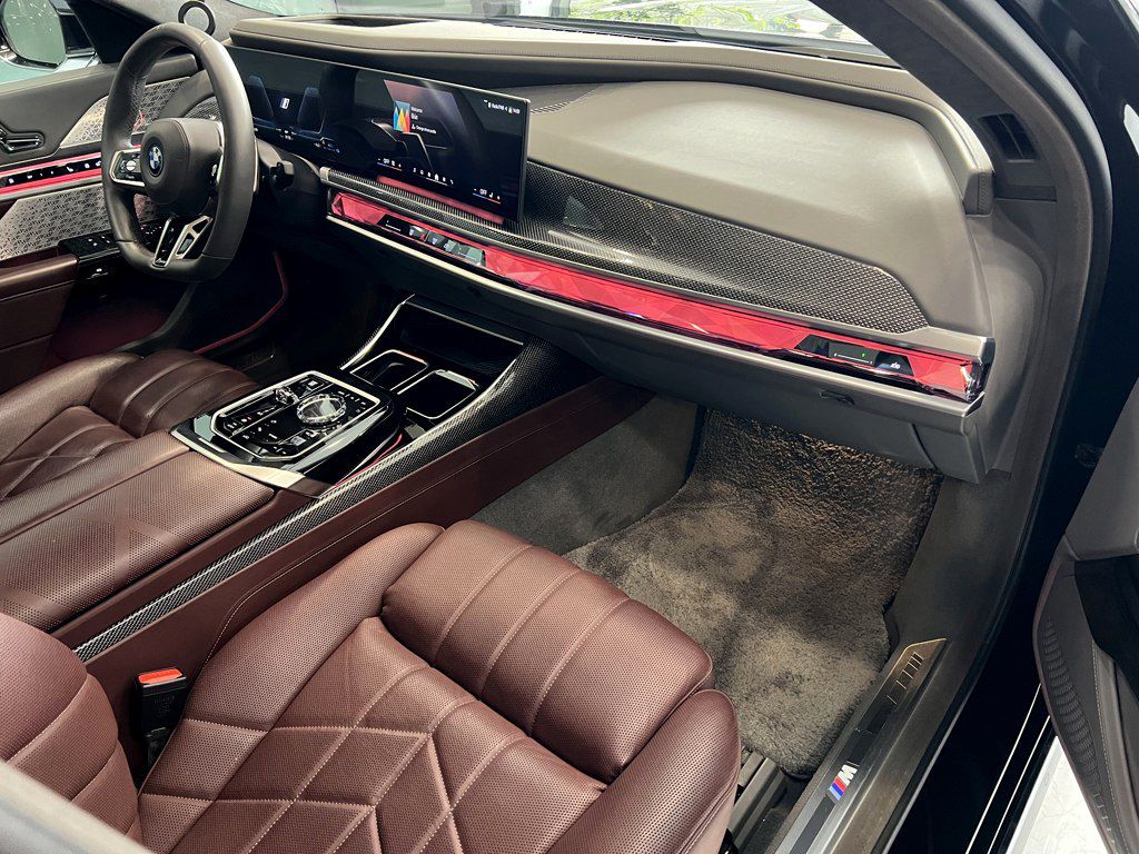 BMW 740, 3.0 L, 2023 il, 34 000 km — Avtomobillər, Bakı (10)