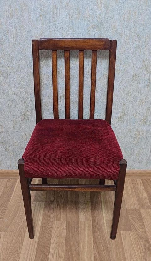 4eded stul birlikde 65azn. Unvan Masazir. *N17 — Bakı