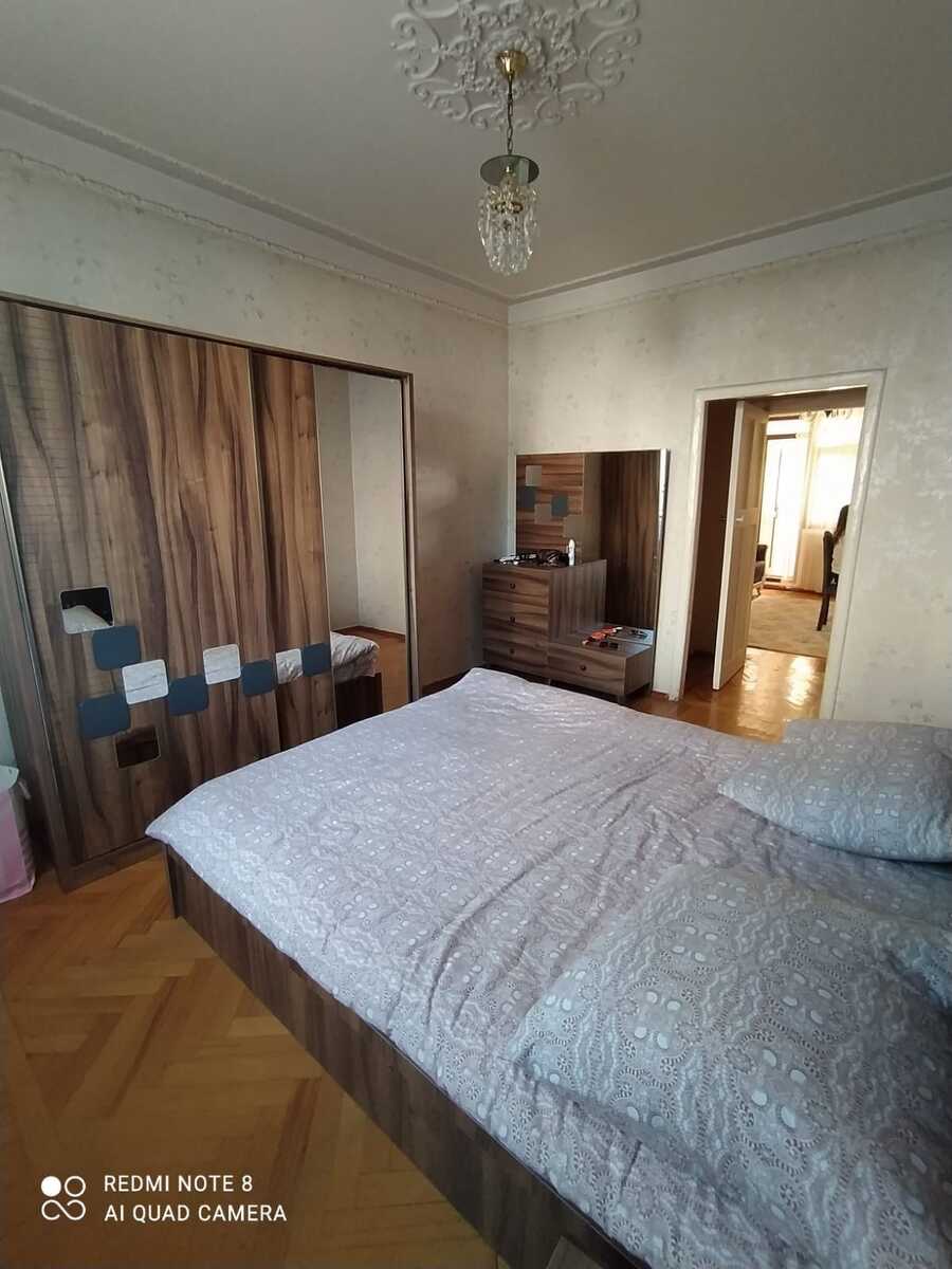 Satılır 2 otaqlı köhnə tikili 45 m² — Mənzil, Bakı (2)