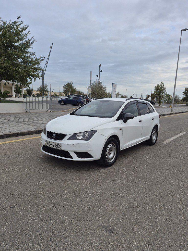Seat Ibiza, 1.4 L, 2013 il, 500 000 km 90-SV-509 — Avtomobillər, Bakı (2)