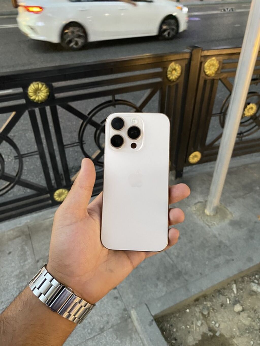 IPhone 16 Pro, 128 GB, Ağ, Simsiz şarj — Apple iPhone, Bakı