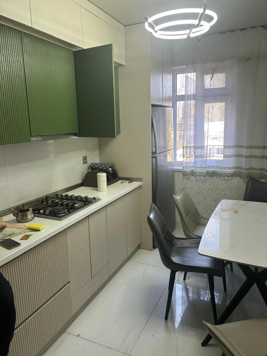 Satılır 3 otaqlı köhnə tikili 74 m² — Mənzil, Sumqayıt