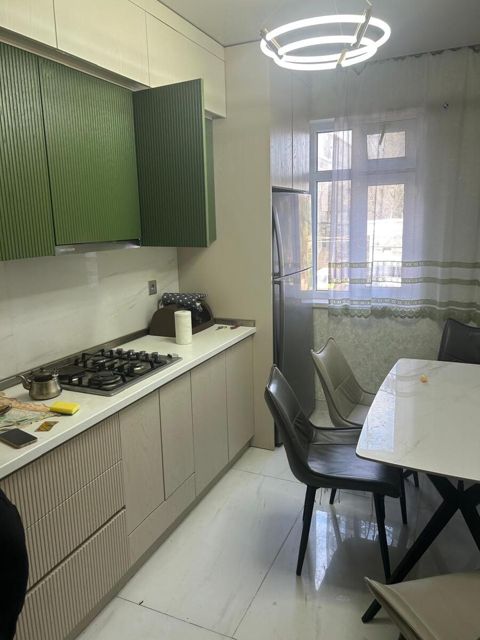 Satılır 3 otaqlı köhnə tikili 74 m² — Sumqayıt
