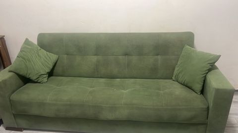 Divan, Ağac, Yaşıl — 70 ₼ · Xırdalan · Mebel Divan, Ağac, Yaşıl — Xırdalan