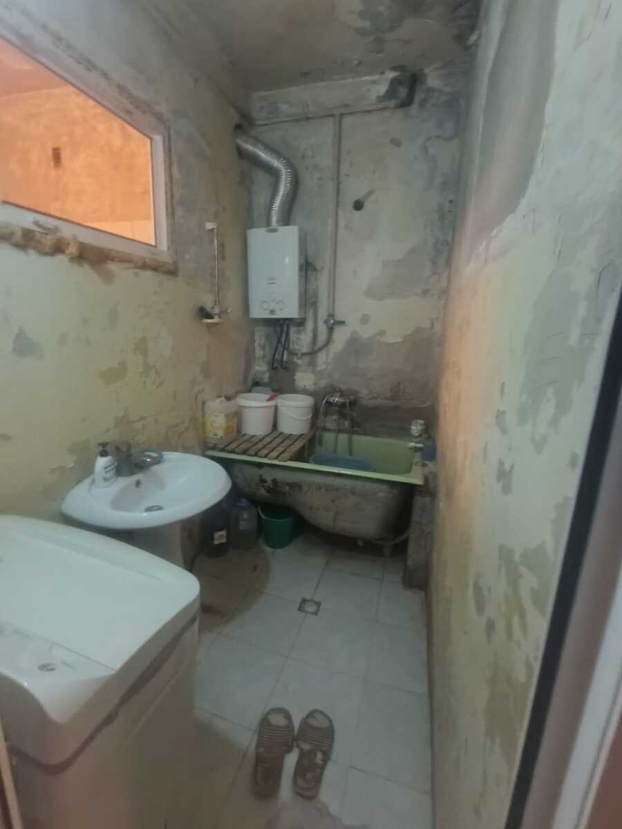 Satılır 3 otaqlı köhnə tikili 85 m² — Mənzil, Bakı (12)