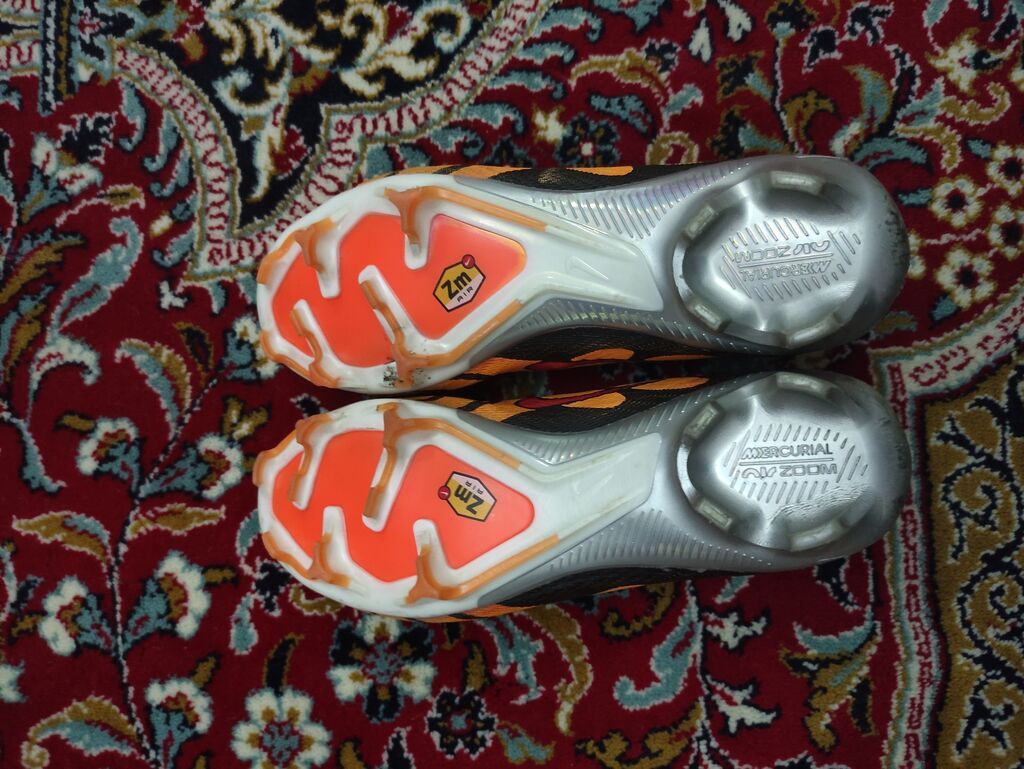 Butslar Nike, Ölçü: 39, İşlənmiş — Top oyunları, Bakı (3)