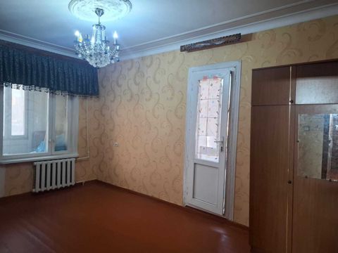 İcarəyə verilir 3 otaqlı köhnə tikili 90 m² — 550 ₼ · Bakı · Mənzil İcarəyə verilir 3 otaqlı köhnə tikili 90 m² — Bakı