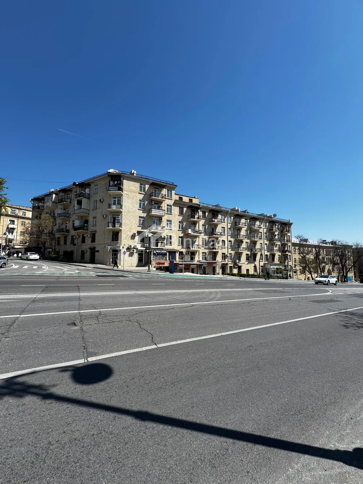 Satılır 2 otaqlı köhnə tikili 30.6 m², Elmlər Akademiyası metrosu, Yasamal rayonu — Mənzil, Bakı (2)