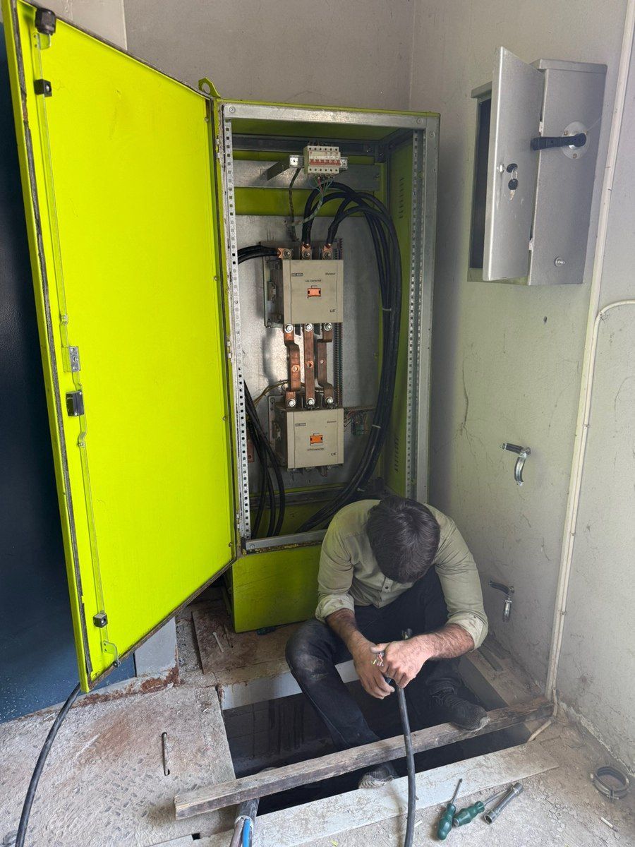 Generator Genpower — Biznes və avadanlıq, Bakı (9)