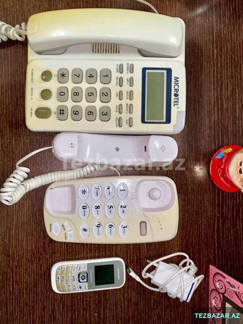 Ev telefonu ve knopkali teefon — 40 ₼ · Bakı · Smartfonlar Ev telefonu ve knopkali teefon — Bakı