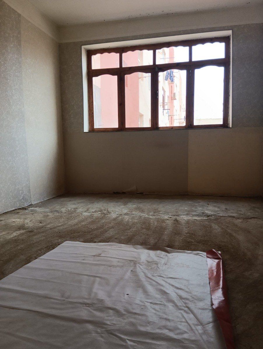 Satılır 4 otaqlı köhnə tikili 90 m² — Mənzil, Bakı (3)