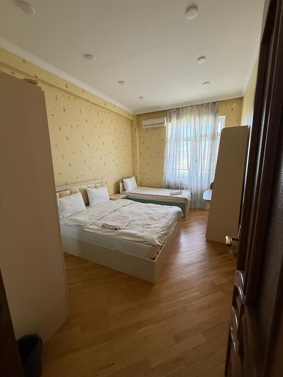 Satılır 3 otaqlı yeni tikili 150 m² — Mənzil, Bakı (6)