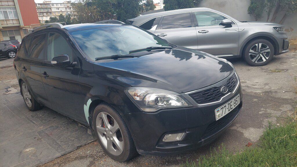 Kia Ceed SW, 1.6 L, 2009 il, 314 163 km 77-DE-957 — Avtomobillər, Bakı (5)