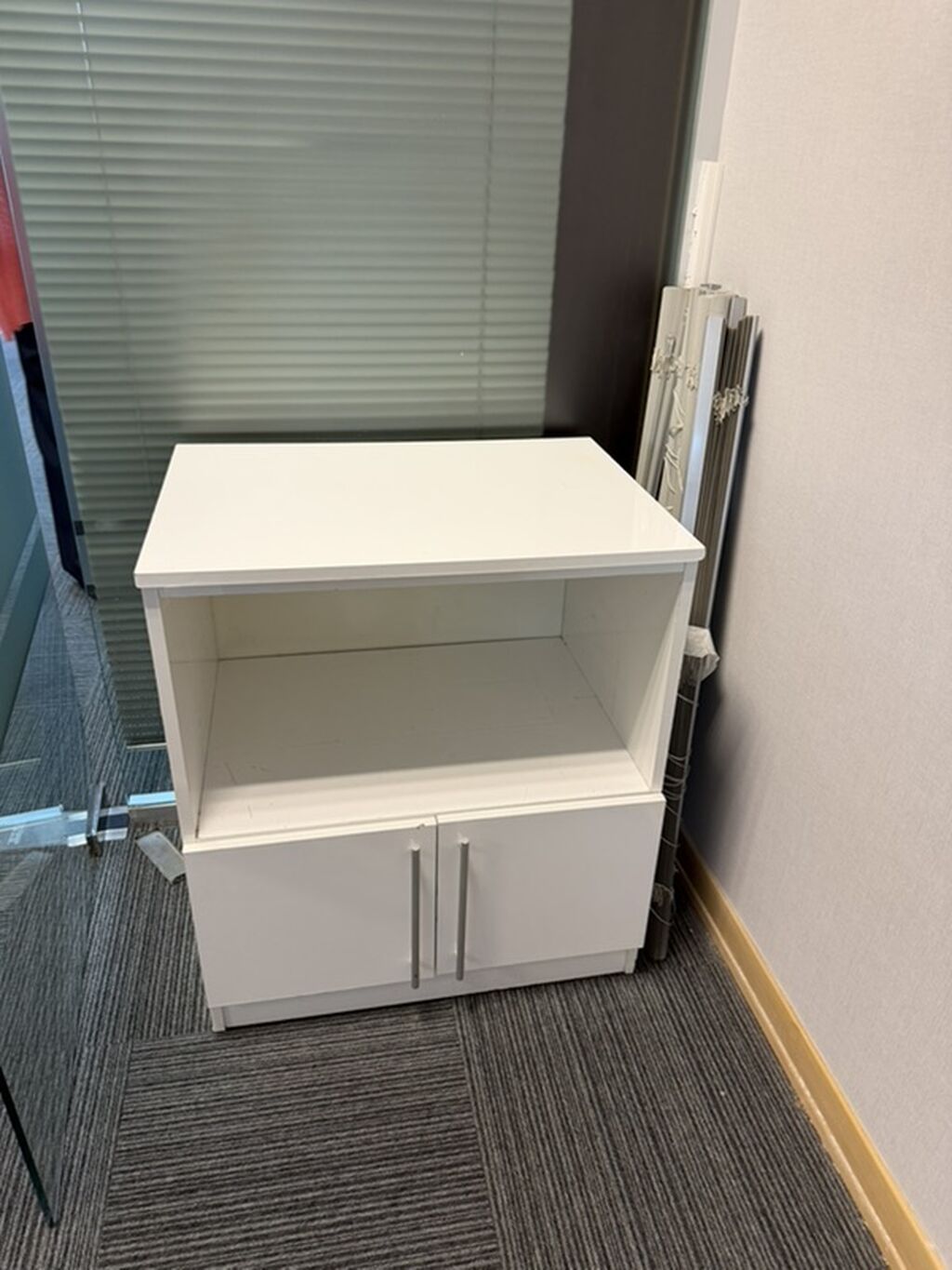 Ofis mebel dəsti – müasir dizayn, qara-ağ rəng kombinasiya Tərkib — Ofis mebeli, Digah (4)