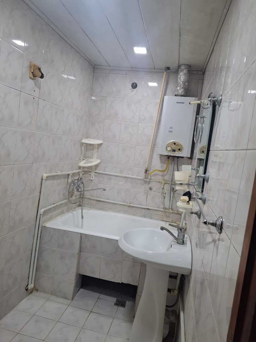 İcarəyə verilir 3 otaqlı köhnə tikili 90 m² — Mənzil, Bakı (3)
