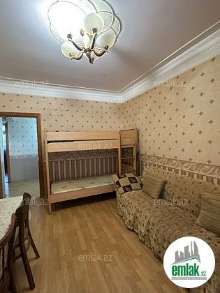 Satılır 5 otaqlı 125 m² köhnə tikili Əhmədli m — Mənzil