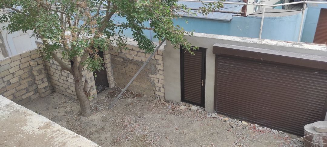 Satılır 5 otaqlı həyət evi/bağ evi 175 m² — Ev, villa, Bakı (2)