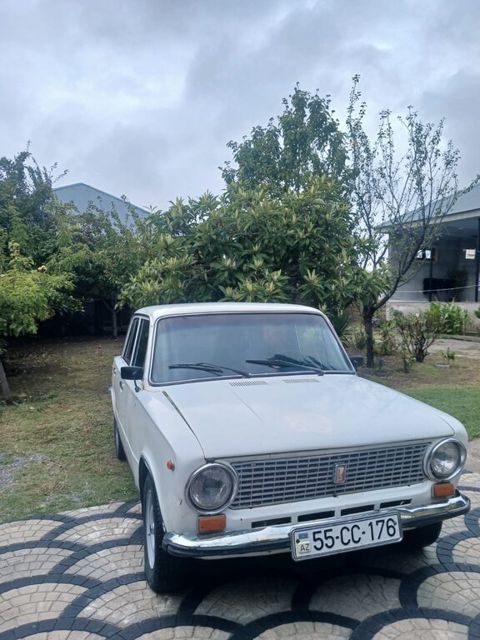 Lada (VAZ) 21011, 1.3 L, 1982 il, 114 000 km — Şəki