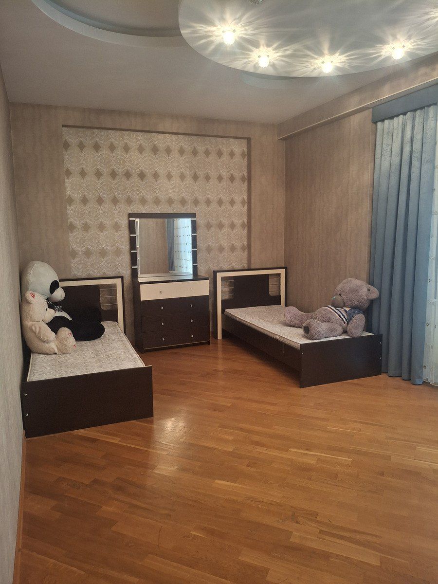 İcarəyə verilir 4 otaqlı yeni tikili 172 m² — Mənzil, Bakı (6)