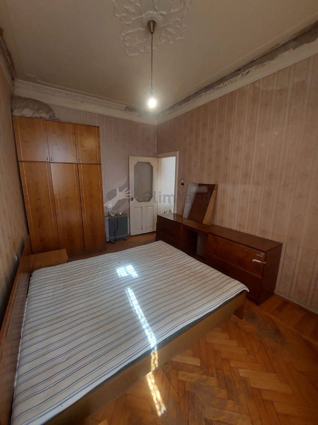 ÇOX Kirayə Mənzil Mənzil,28 May metrosunun çıxışına y — Əmlak, Bakı (2)