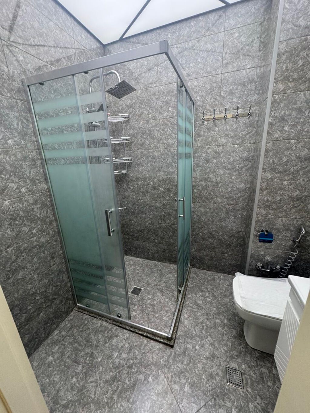 3 otaqlı, Yeni tikili, 87 kv. m — Mənzil, Bakı (9)