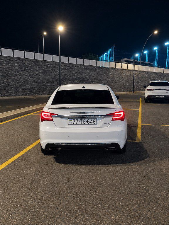 Chrysler 200, 2.4 L, 2012 il, 280 000 km 77-TG-648 — Avtomobillər, Bakı (4)