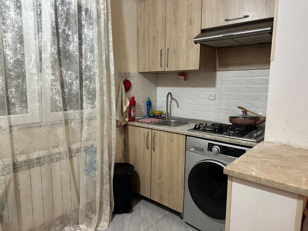İcarəyə verilir 3 otaqlı köhnə tikili 65 m² — Mənzil, Bakı