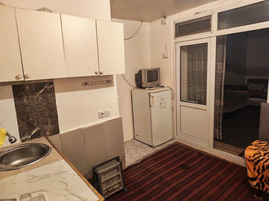 İcarəyə verilir 1 otaqlı köhnə tikili 35 m² — Mənzil, Bakı (2)