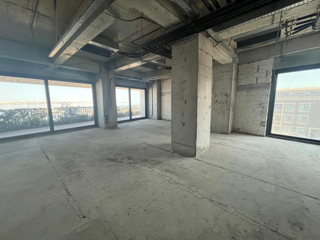 Satılır 4 otaqlı yeni tikili 377 m² — Mənzil, Bakı (6)