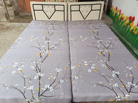 Çarpayi təzə haxir əldə var olcu 85*195 vhatsapa yaza bilərsiz — 60 ₼ · Bakı · Yataqlar Çarpayi təzə haxir əldə var olcu 85*195 vhatsapa yaza bilərsiz — Bakı