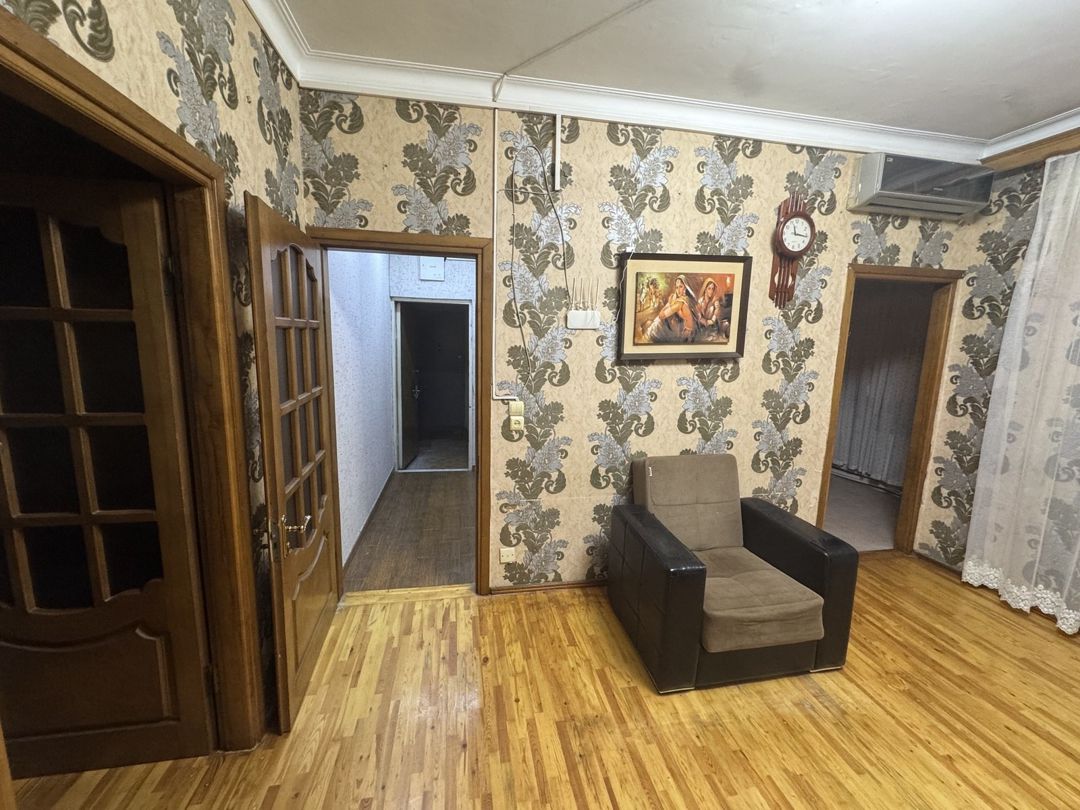 Satılır 2 otaqlı köhnə tikili 55 m² — Mənzil, Bakı (3)