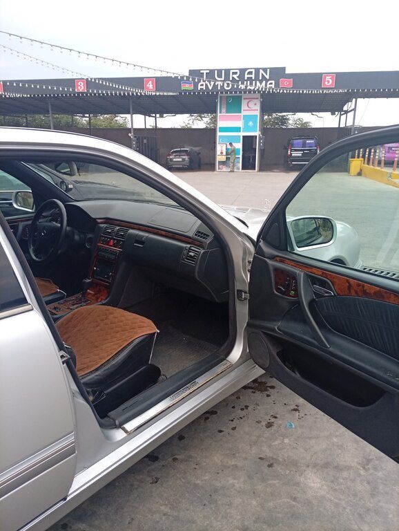 Mercedes E 240, 2.4 L, 2000 il, 505 000 km — Avtomobillər, Gəncə (9)