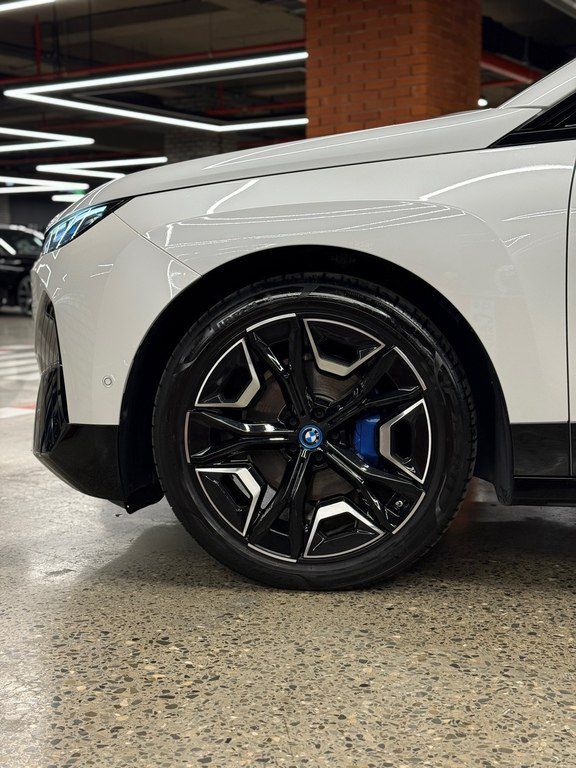 BMW iX, 105.2 kWh, 2023 il, 34 700 km — Avtomobillər, Bakı (11)