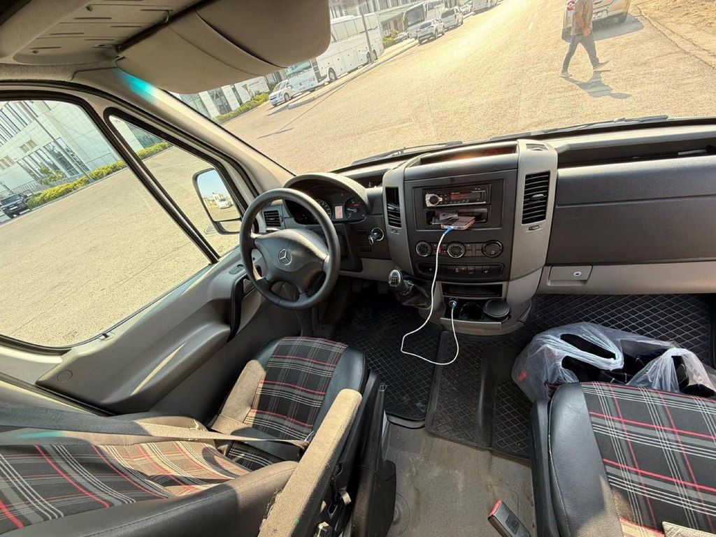 Mercedes Sprinter 313, 2.2 L, 2012 il, 522 000 km 99-UG-622 — Avtomobillər, Bakı (6)