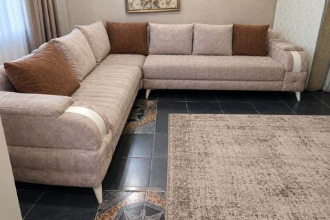 Divan ela vəziyyətdədir açılır bazalidir 450 AZN. Ölçü 270 x240 — Bakı