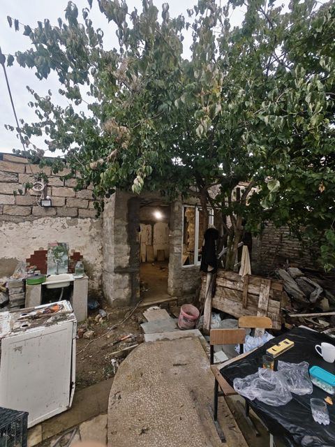 Satılır 3 otaqlı həyət evi/bağ evi 30 m² — Bakı