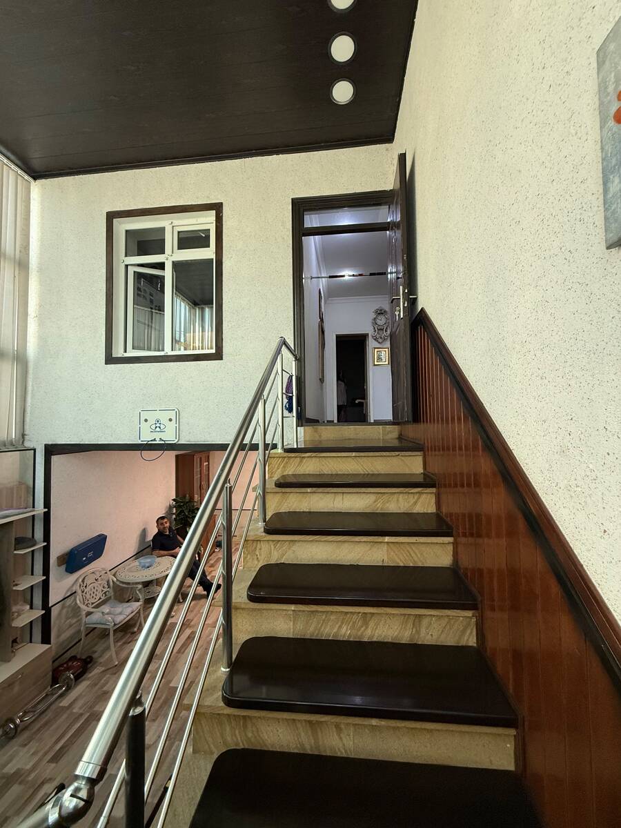 Satılır 5 otaqlı həyət evi/bağ evi 235 m² — Ev, villa, Bakı (10)