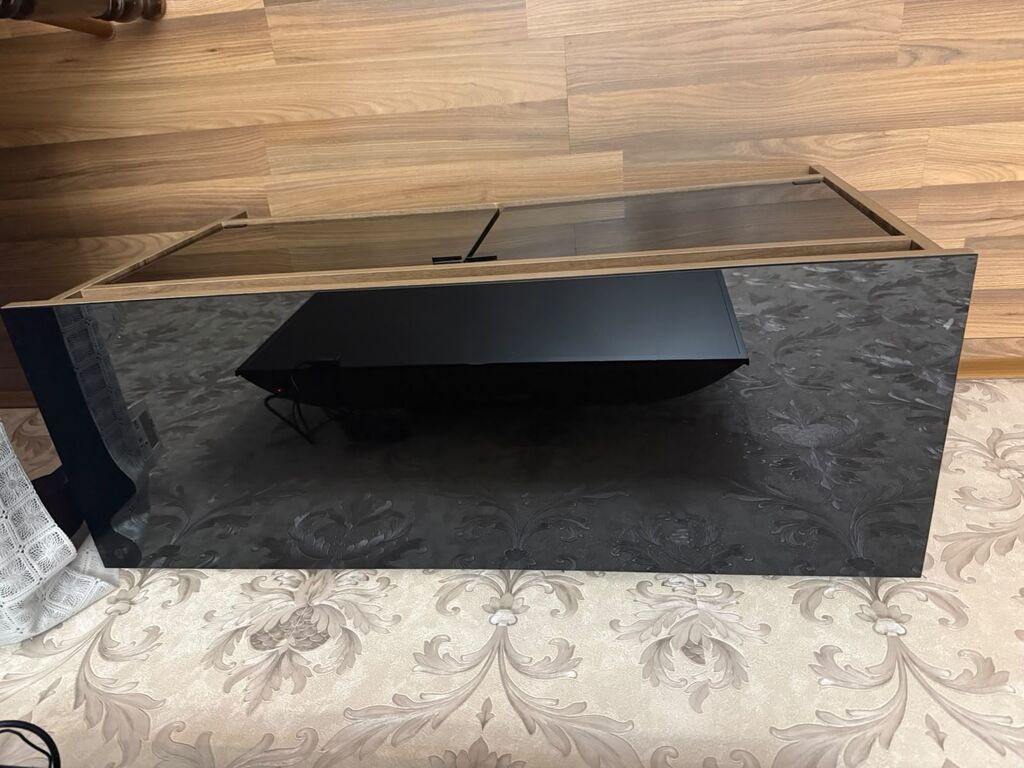 İşlənmiş, Düz TV altlığı, Polkasız, Şüşəli — Televizor altlıqları və standlar, Sumqayıt (3)