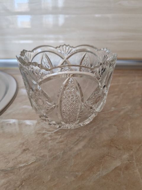 Konfet qabı — Bakı