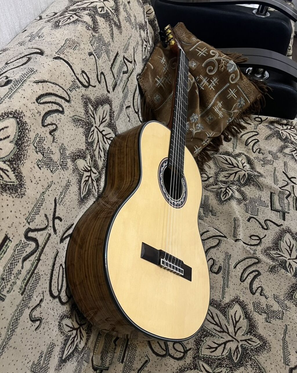 Valencia klassik gitara – model VC564 - Brend: Valencia (Established — Gitarlar və digər simli alətlər, Digah (7)