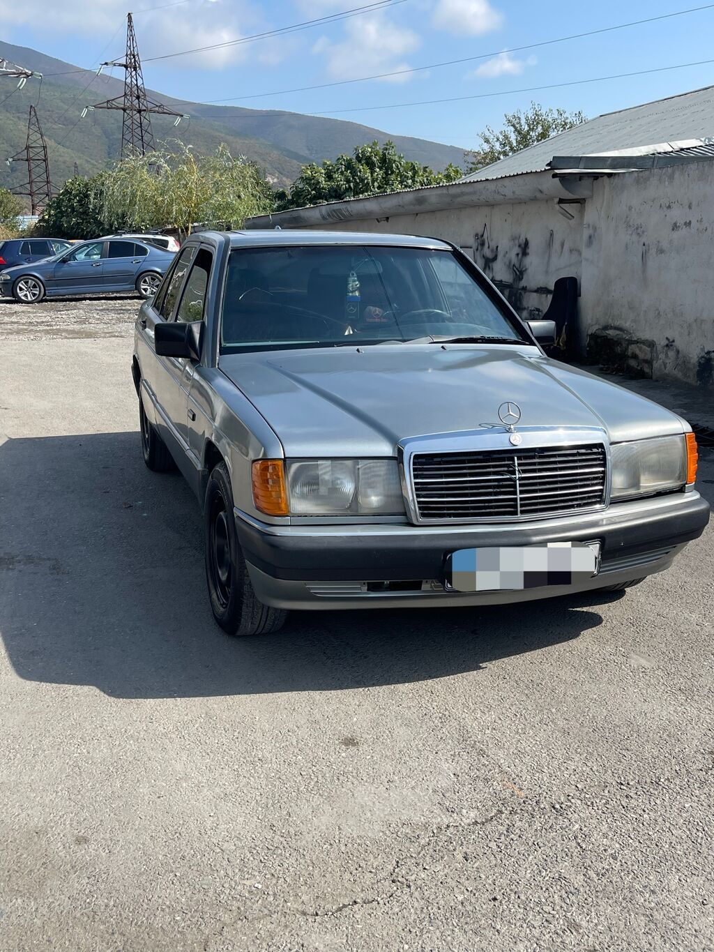 Mercedes-Benz 190 (W201): 2 l 1992 il Sedan — Avtomobillər, Şəki (2)