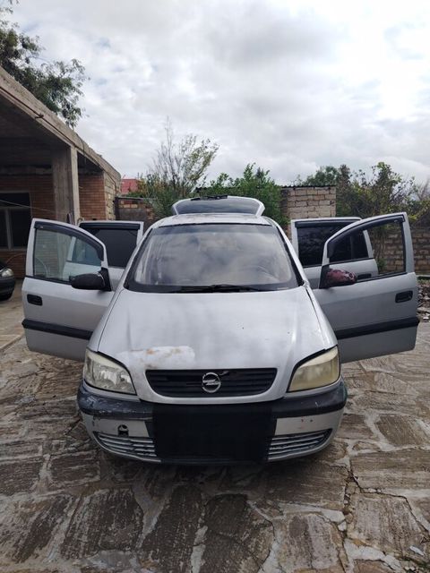 Opel Zafira, 1.8 L, 2000 il, 428 268 km — Bakı