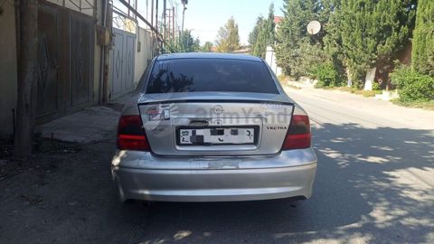 Opel Vectra: 2 l 1999 il 194000 km Sedan — Bakı