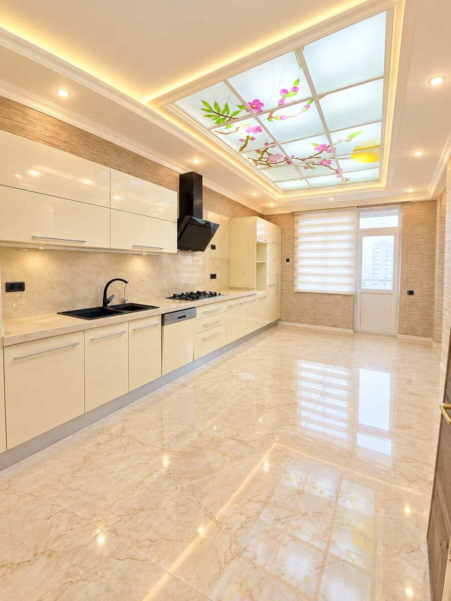 Satılır 5 otaqlı yeni tikili 303 m² — Mənzil, Bakı (4)
