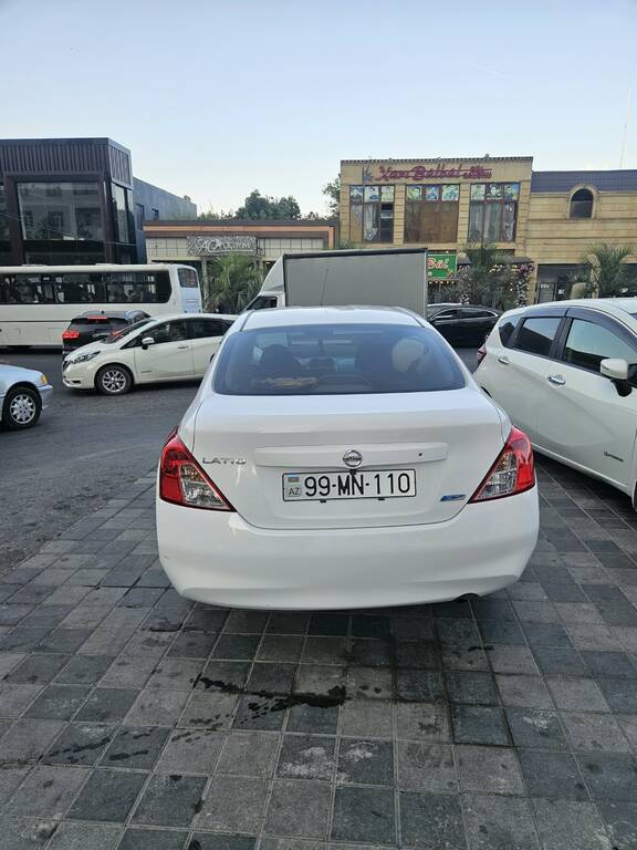 Nissan Latio, 1.2 L, 2013 il, 230 000 km 99-MN-110 — Avtomobillər, Bakı (3)
